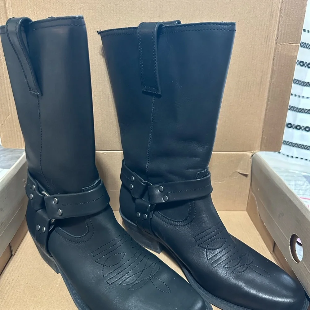 Dingo Black Combat Moto Boots with Lace-Up Design - Picture 3 of 6